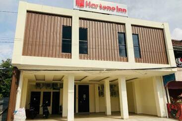 בית מלון כפרי Hartono Inn Seturan Mitra Reddoorz