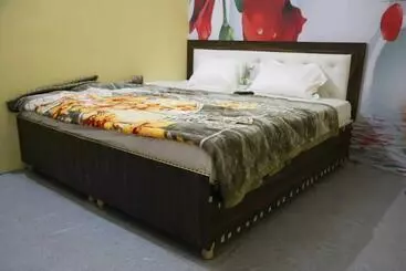 Hotel Oyo 80523g  Grand Ab