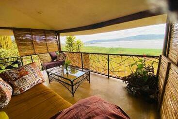 Pensionat Home On The Nile Ernest Hemingway Suite