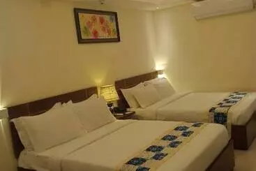 تختخواب و صبحانه The Grand Hyatt