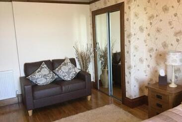 Bed and Breakfast Thornbank House