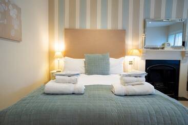 호텔 The Bear & Swan