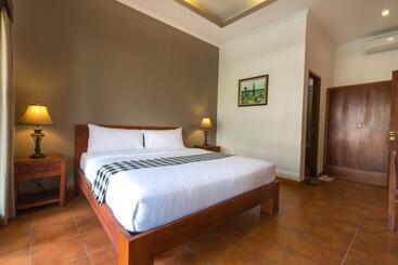 Отель Vidi Boutique