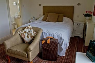 Bed and Breakfast Syon House