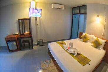 Srichada Hotel Khaolak Sha Extra Plus