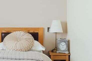 בית מלון כפרי The Jolly Drover