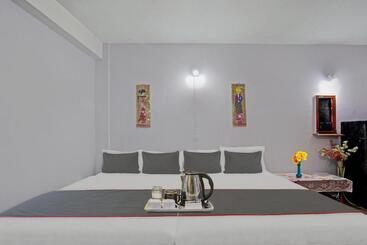 Capital O Hotel Tenchuk