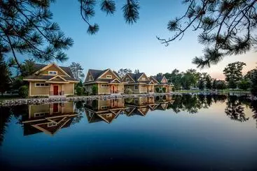 Hotelli Kavanaugh S Sylvan Lake Resort