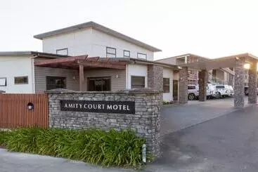 Amity Court Motel