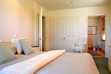 Amuri House Boutique Motel