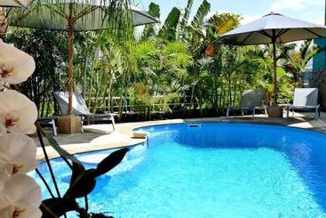 Отель Le Kerveguen