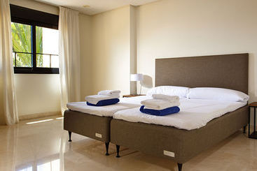 アパートホテル Mimosas Banus