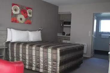 汽车旅馆 Carramar Motor Inn