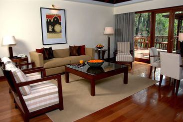 استراحتگاه Ananda In The Himalayas