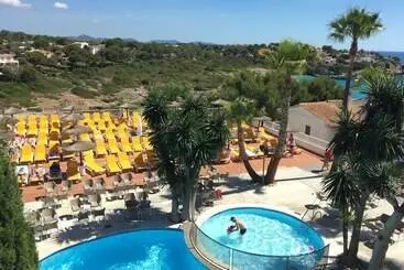 Hotell Flipflop Cala Mandia