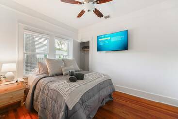 레지던스 Amazing Bahamian Home At Design District