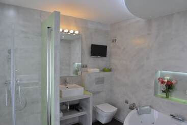 Апарт-отель Gaudint Barcelona Suites