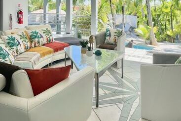 هتل Residence Adam & Eve