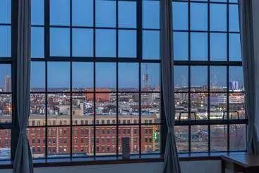 هتل آپارتمان Sosuite At Independence Lofts   Callowhill