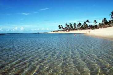 هتل آپارتمان Ekoara Beach Residence