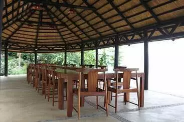 هتل Blue Zebra Island Lodge