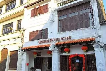 Hotell Heeren By The River