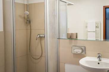 هتل Homaris Boxi Studios