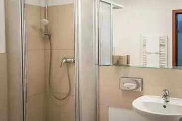 هتل Homaris Boxi Studios