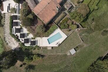 فندق Pazo Da Buzaca