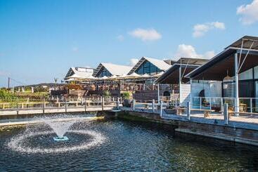 酒店 Caves Coastal Bar & Bungalows