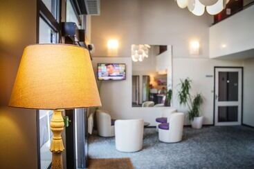 בית מלון כפרי Hôtel Inn Design Resto Novo Alençon