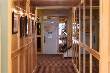 Motelli Tamarack Motor Inn