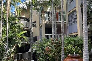 Spring Hill Gardens Apartments