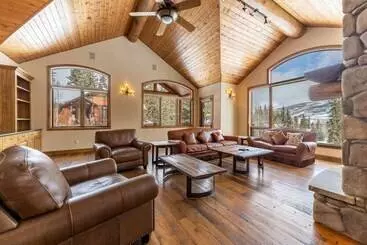 Hus på landet 140 Goldenrod Circle By Summit County Mountain Retreats