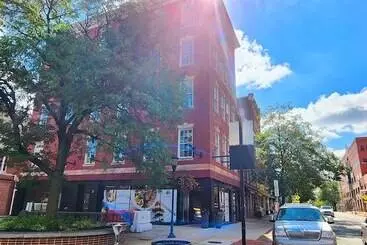 One South Boutique Hotel & Venue