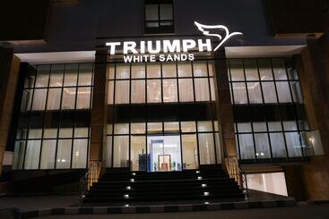 هتل Triumph White Sands
