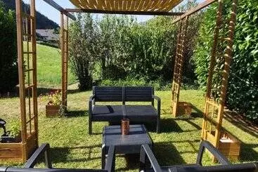 ペンション Nomad Alp B&b