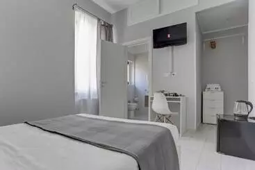 تختخواب و صبحانه Voyager House