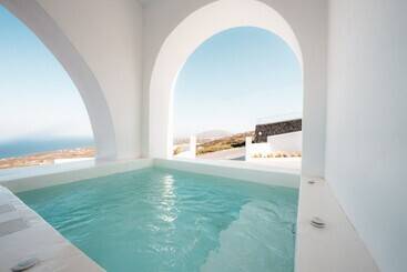 Hotel Leon Luxury Suites