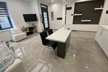 اقامتگاه Modern Villa In Heraklion City Center, Crete