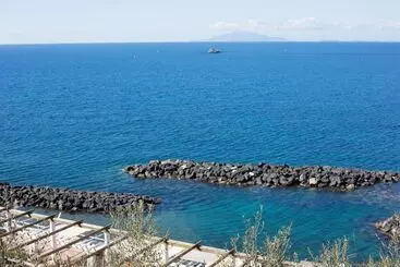 هتل آپارتمان Estate4home  Sea Melody