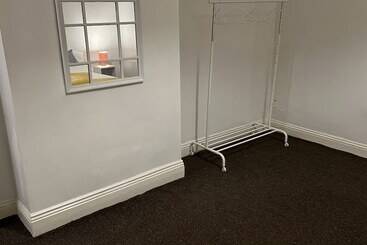 דירת נופש Guesthouse 2br Parking Wifi Toiletriesprovided