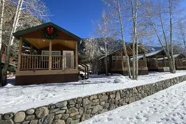 Hus på landet River Run Cabins