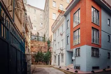 アパートホテル Taksim Wonder Suites