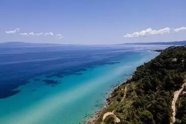 Aamiaismajoitus (B&B) Pefkon Suites