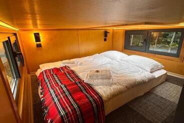 Hotel Arietes Marmont Resort