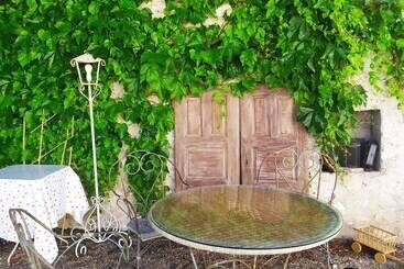 פנסיון Les Salamandres Maison D Hôtes