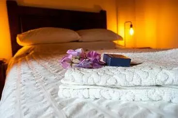 Residenssi Casas Do Favacal   A Traditional Xisto House