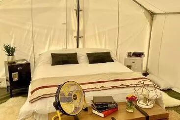 Mökkimajoitus Campv