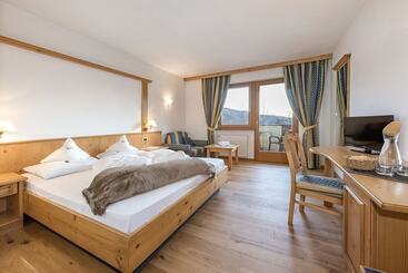 簡易ホテル Naturhotel Waldheim